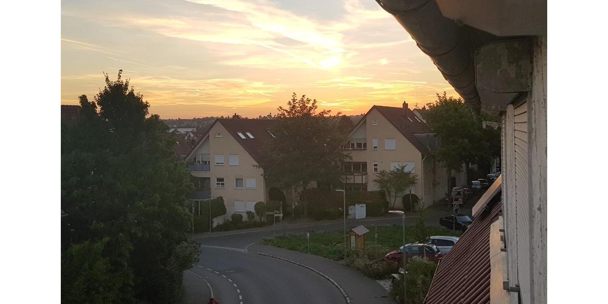 Dachgeschoßwohnung Wendlingen am Neckar - 3.5 Zimmer, 66 m&sup2;, 825&euro; | Angebot:25253407