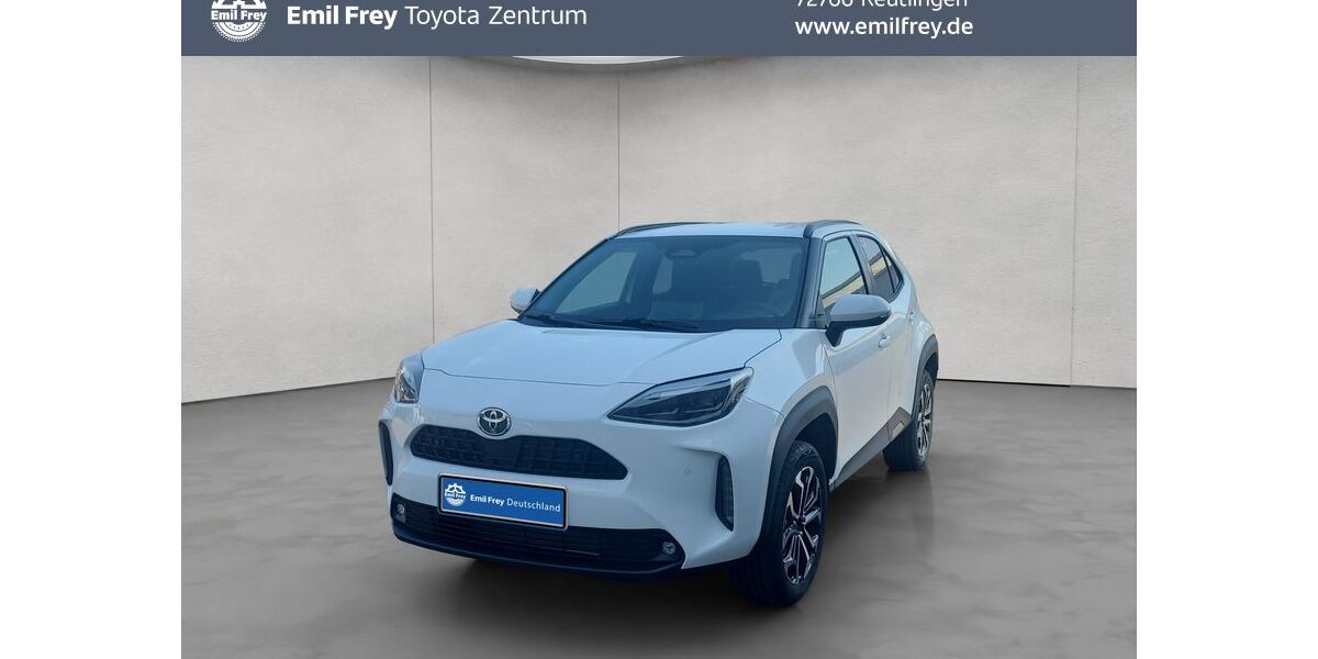 Toyota Yaris Cross 2.600 km 32.690 &euro; Reutlingen 72766