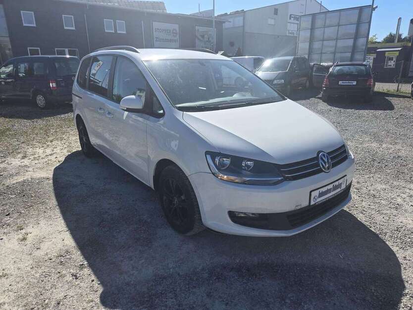 VW Sharan 267.000 km 6.499 € Rottenburg a. N. 72108