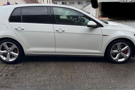 VW Golf 89.960 km 24.000 € Wannweil 72827