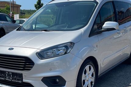 Ford Tourneo Courier 111.000 km 9.950 € Hildrizhausen 71157