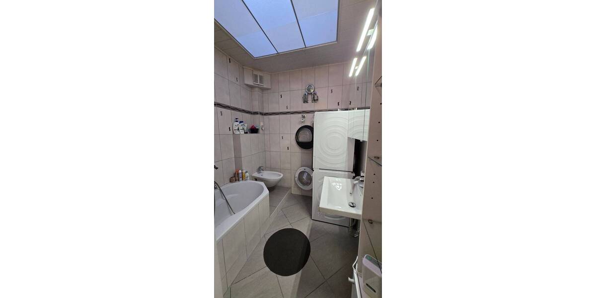 Etagenwohnung Pforzheim Oststadt - 4 Zimmer, 170 m&sup2;, 1.700&euro; | Angebot:23588934