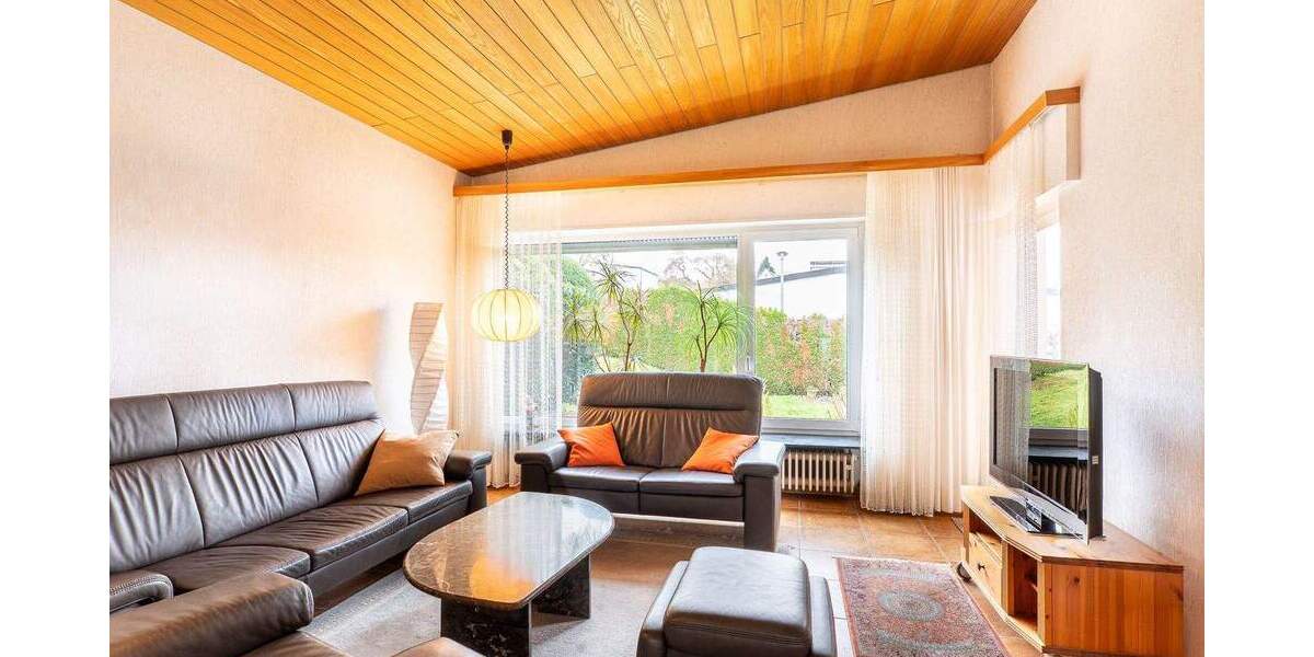 Etagenwohnung Fellbach Schmiden - 2 Zimmer, 60 m&sup2;, 249.000&euro; | Angebot:24181883