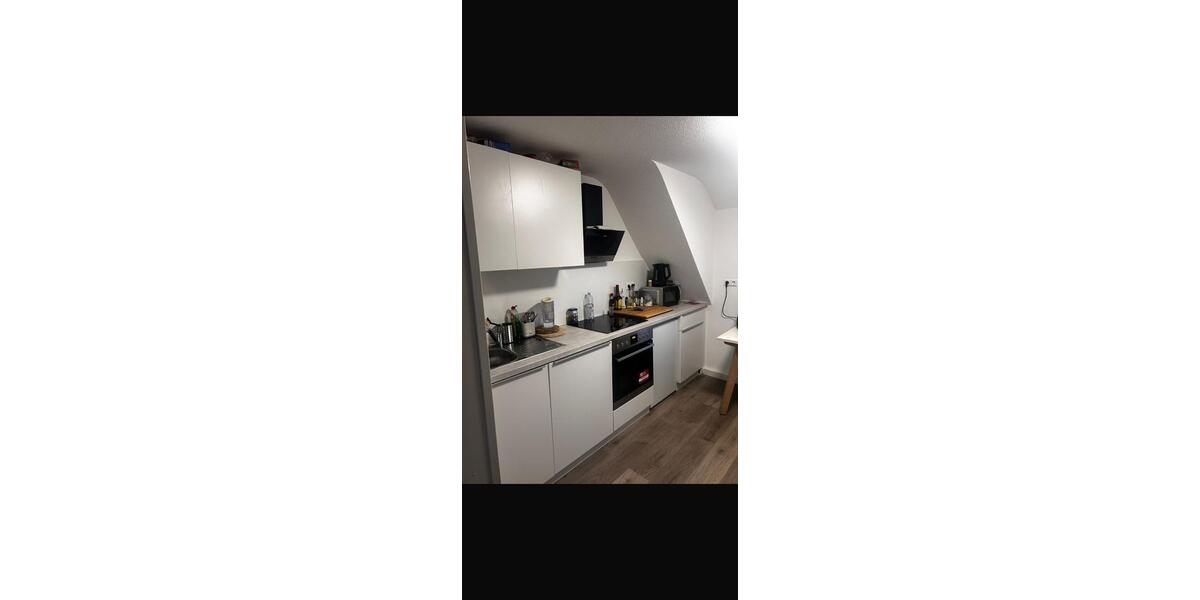 Dachgeschoßwohnung Reutlingen Altenburg - 3 Zimmer, 75 m&sup2;, 1.070&euro; | Angebot:27604891