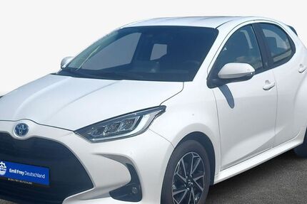 Toyota Yaris 30.000 km 18.490 &euro; Reutlingen 72766