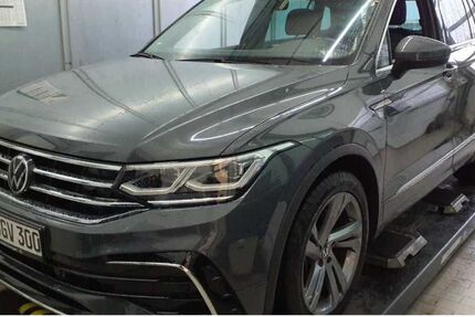 VW Tiguan 77.829 km 34.330 € Stuttgart-Wangen 70188