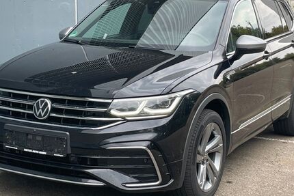 VW Tiguan 212.000 km 29.870 € Sindelfingen 71065