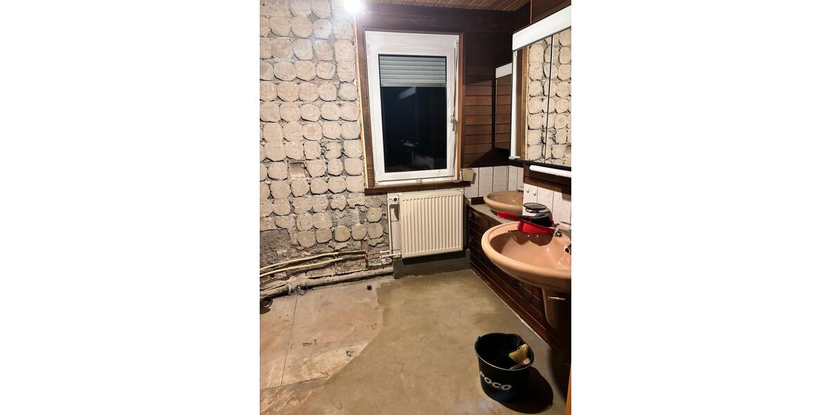 Einfamilienhaus Sindelfingen Eichholz - 4 Zimmer, 140 m&sup2;, 1.500&euro; | Angebot:24654081