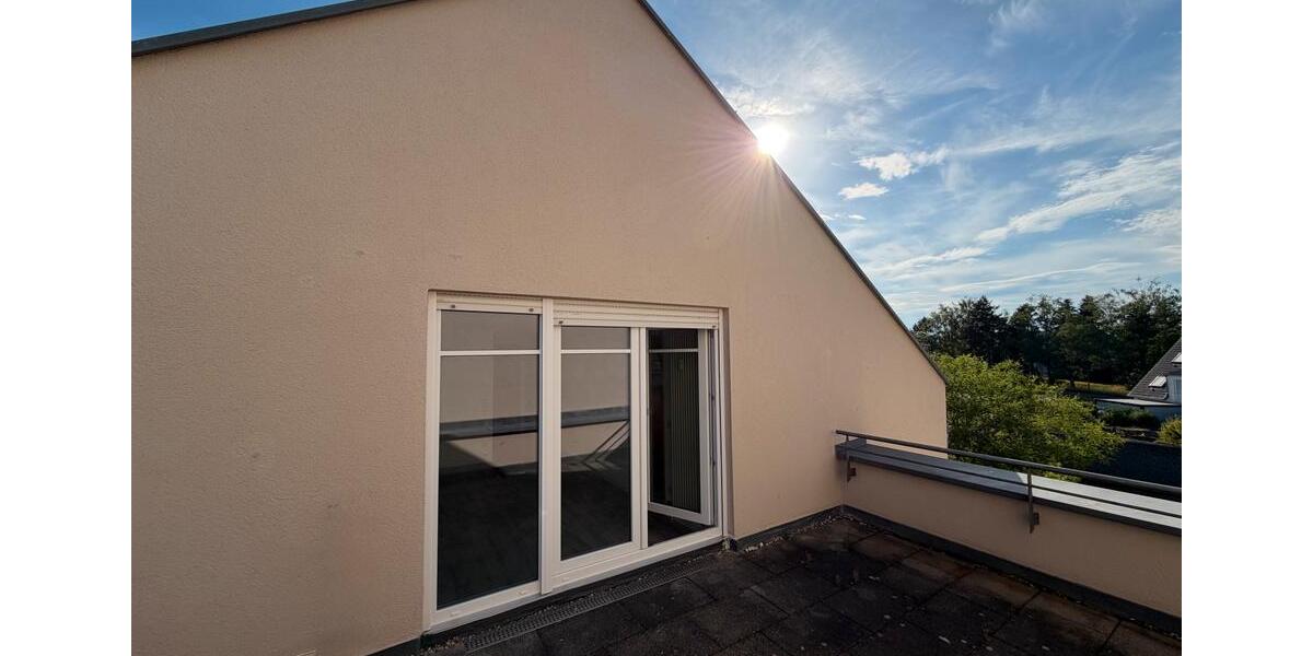 Dachgeschoßwohnung Sindelfingen Darmsheim - 3 Zimmer, 78 m&sup2;, 280.000&euro; | Angebot:26987220