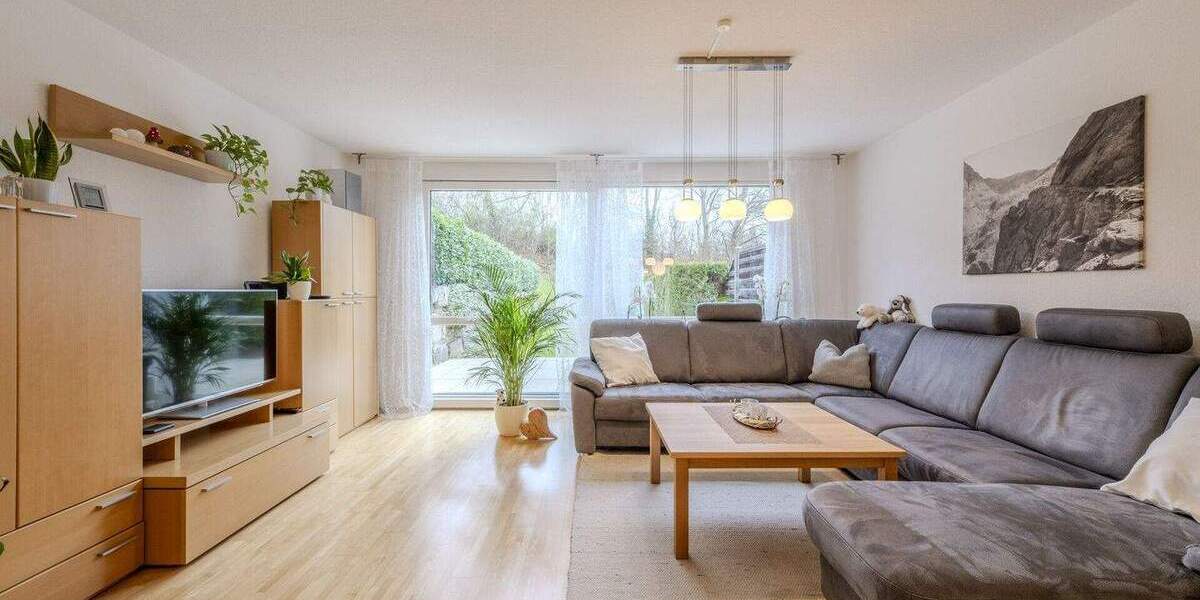 Reihenmittelhaus Stuttgart Neugereut - 4 Zimmer, 120 m&sup2;, 679.000&euro; | Angebot:24794184