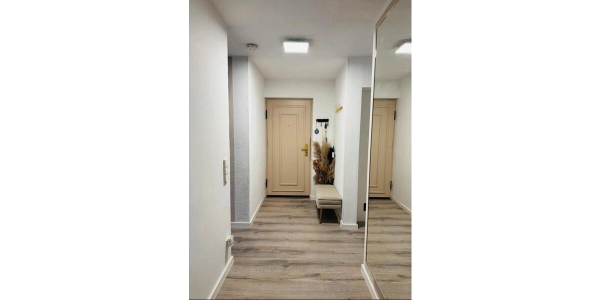 Mehrfamilienhaus, Wohnhaus Sindelfingen Sindelfingen (Stadt) - 3.5 Zimmer, 89 m&sup2;, 390.000&euro; | Angebot:25085453