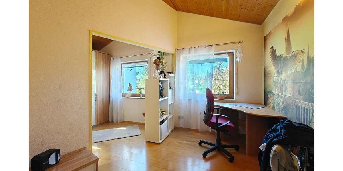 Reihenmittelhaus in Ohmenhausen inkl. Carport - Reihenmittelhaus Reutlingen Ohmenhausen | Angebot:26789803