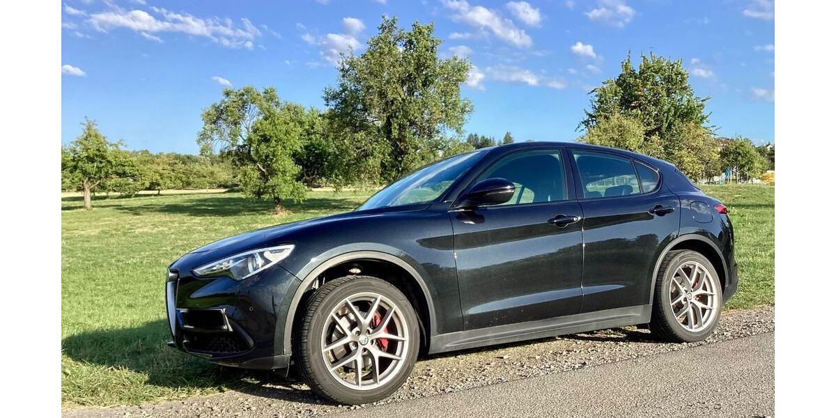 Alfa Romeo Stelvio 82.200 km 19.990 &euro; Gomaringen 72810