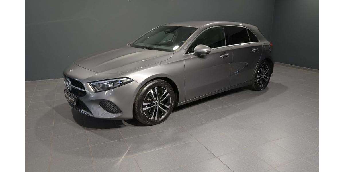 Mercedes-Benz A 200 3.201 km 29.980 &euro; Waiblingen 71332