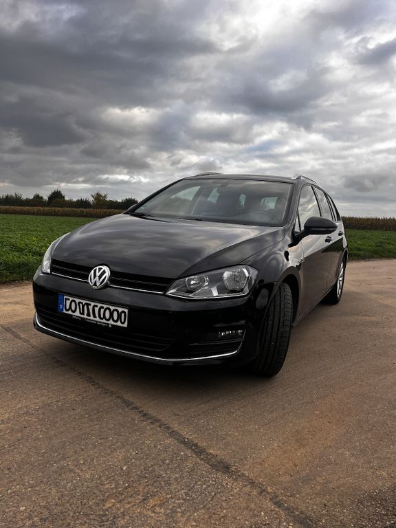 VW Golf 129.156 km 10.950 € Ostfildern 73760