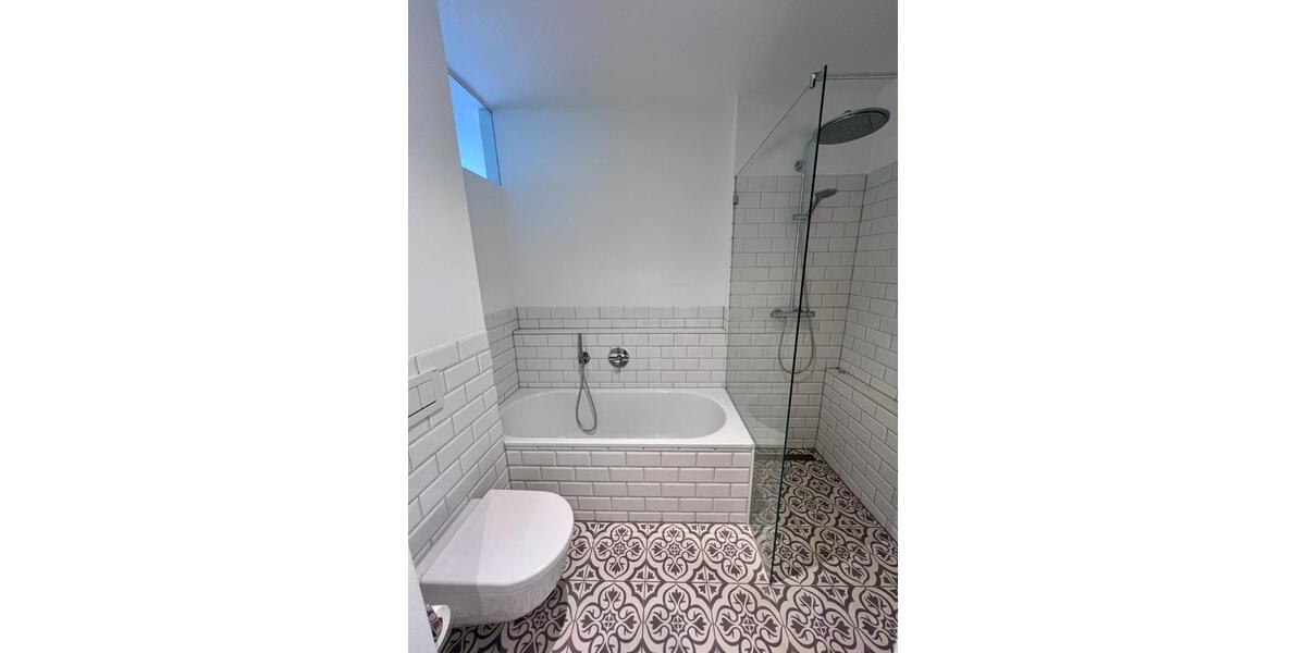 Etagenwohnung Esslingen am Neckar Pliensauvorstadt - 5 Zimmer, 125 m&sup2;, 770.000&euro; | Angebot:25852956