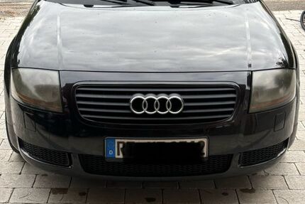 Audi TT 210.616 km 2.150 € Metzingen 72555