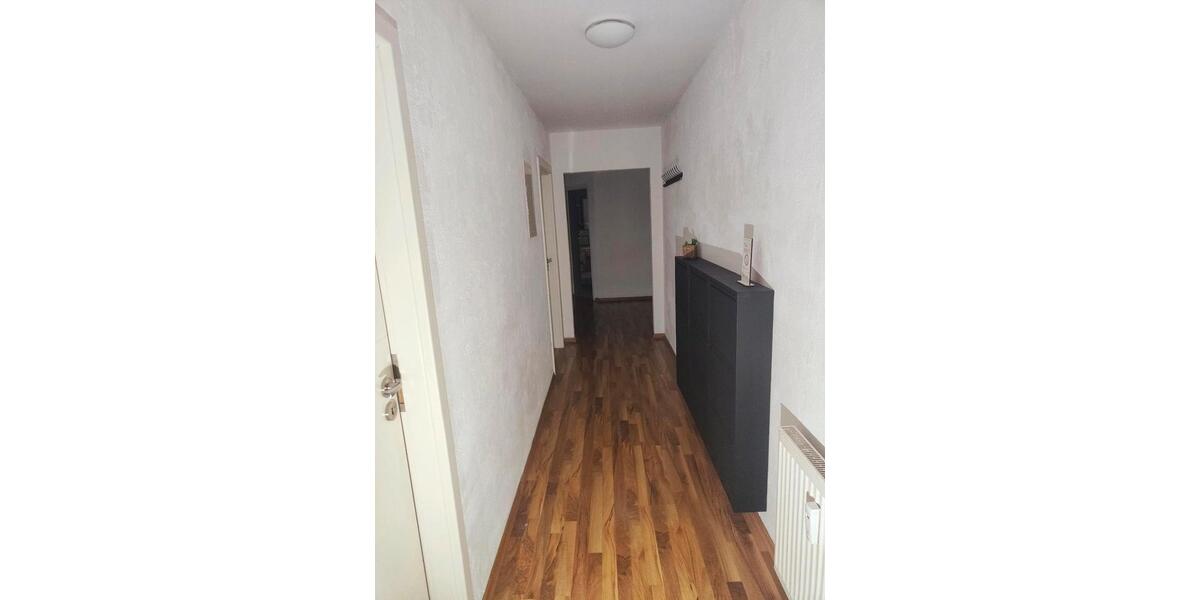 Etagenwohnung Renningen - 3 Zimmer, 77 m&sup2;, 1.090&euro; | Angebot:24746193