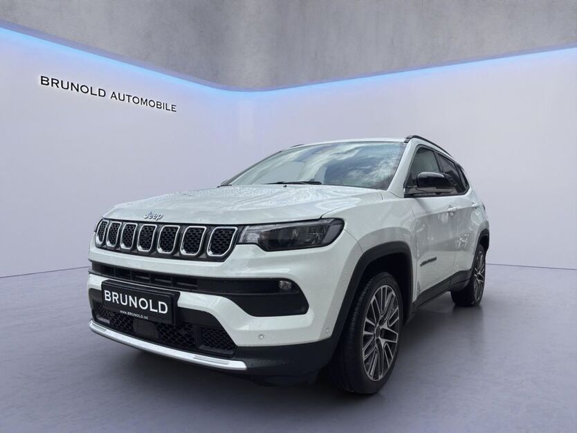 Jeep Compass 33.600 km 24.900 € Stuttgart 70565