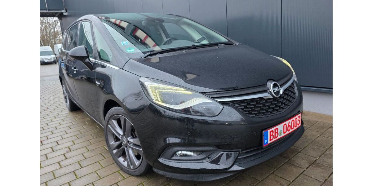 Opel Zafira 92.000 km 15.990 &euro; Holzgerlingen 71088