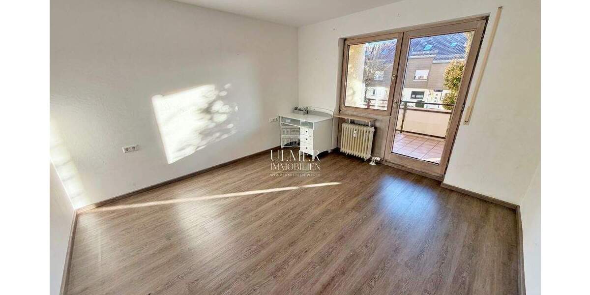 Etagenwohnung Böblingen Dagersheim - 4 Zimmer, 94 m&sup2;, 399.000&euro; | Angebot:24830681