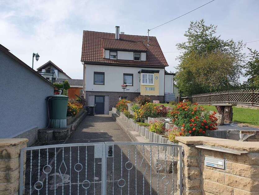Haus zum Kaufen in Herrenberg 549.000 € 129.79 m²