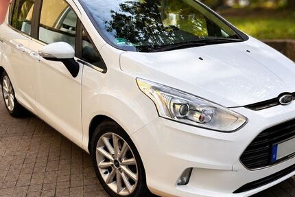 Ford B-Max 57.500 km 7.990 &euro; Stuttgart 70178