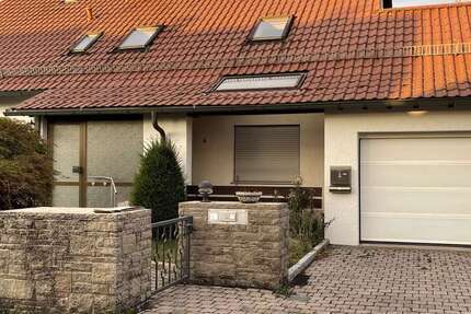 Haus Herrenberg-Oberjesingen Oberjesingen - 10 Zimmer, 225 m&sup2;, 698.000&euro; | Angebot:27254363