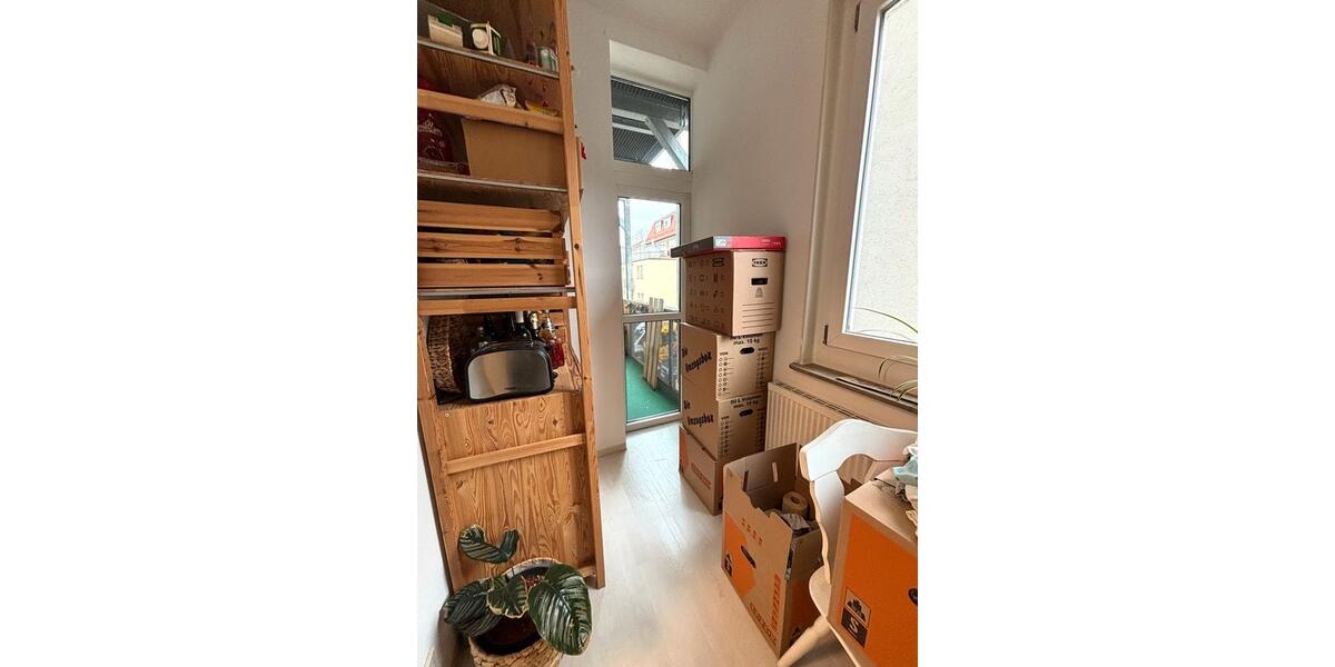 Etagenwohnung Stuttgart Zuffenhausen - 2.5 Zimmer, 84 m&sup2;, 930&euro; | Angebot:25962214
