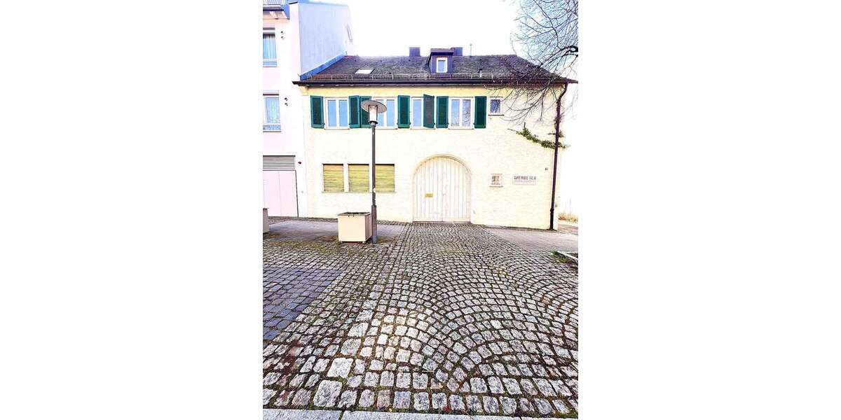 Einfamilienhaus Ludwigsburg Eglosheim - 8 Zimmer, 171 m&sup2;, 600.000&euro; | Angebot:25998611