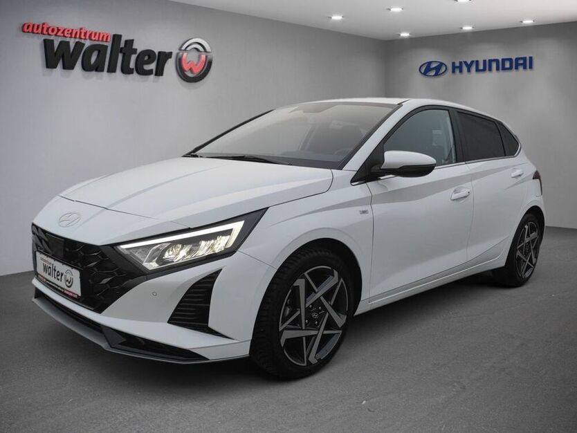 i20