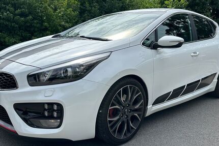 Kia ceed / Ceed 100.200 km 12.500 &euro; Fellbach 70736