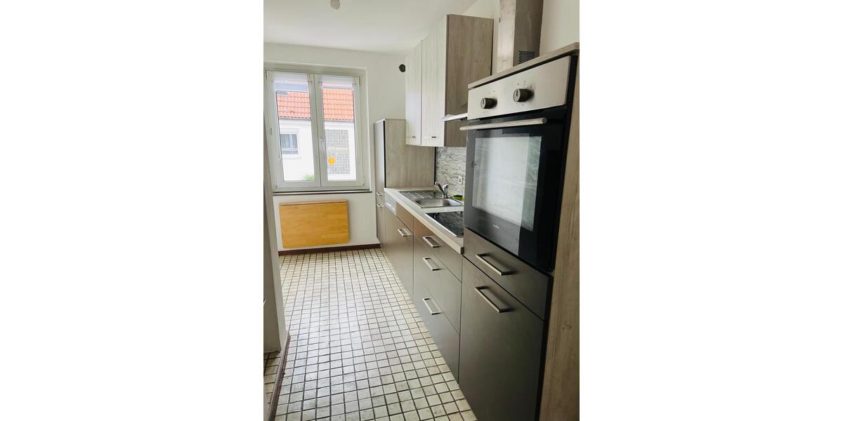 Doppelhaushälfte Bondorf - 7 Zimmer, 125 m&sup2;, 1.650&euro; | Angebot:23829358