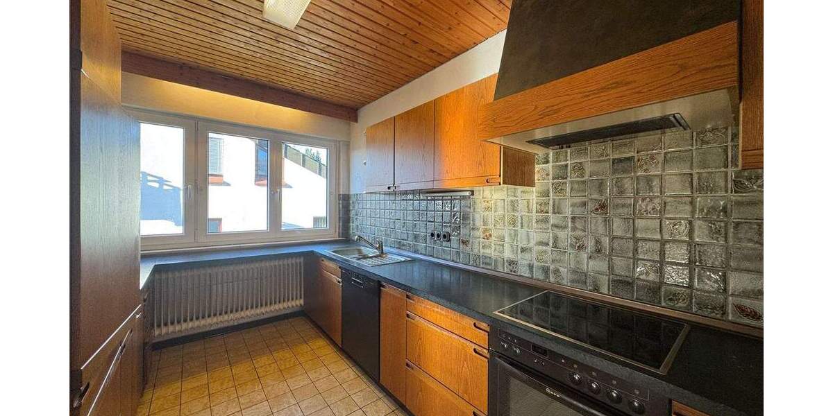 Doppelhaushälfte Böblingen - 6 Zimmer, 157 m&sup2;, 898.000&euro; | Angebot:23974307