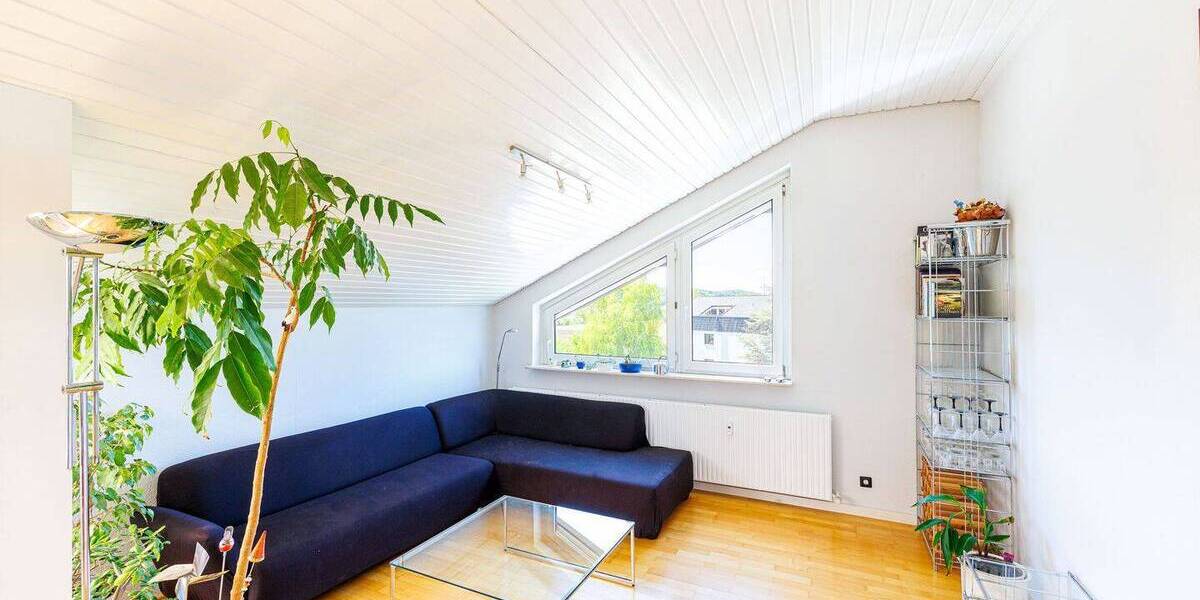 Etagenwohnung Leonberg Warmbronn - 3 Zimmer, 79 m&sup2;, 280.000&euro; | Angebot:26779592