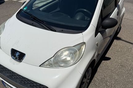 Peugeot 107 130.000 km 1.490 &euro; Stuttgart 70178