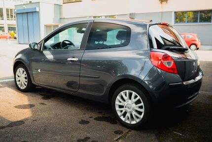 Renault Clio 181.560 km 2.800 € Filderstadt 70794
