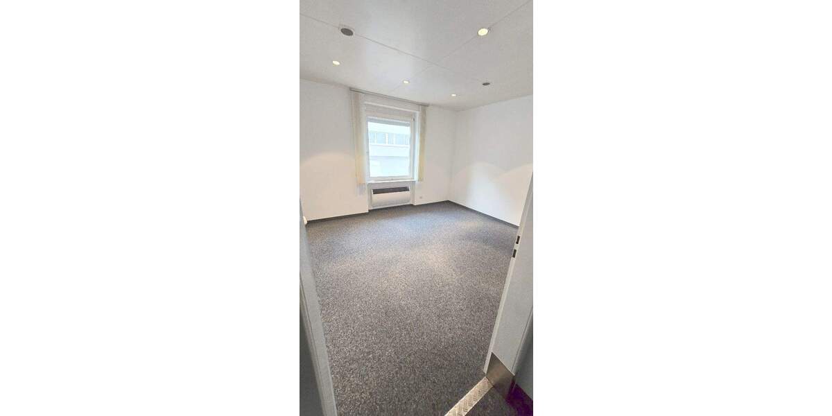 Gewerbeobjekt Stuttgart Ost - 380&euro; | Angebot:24771237