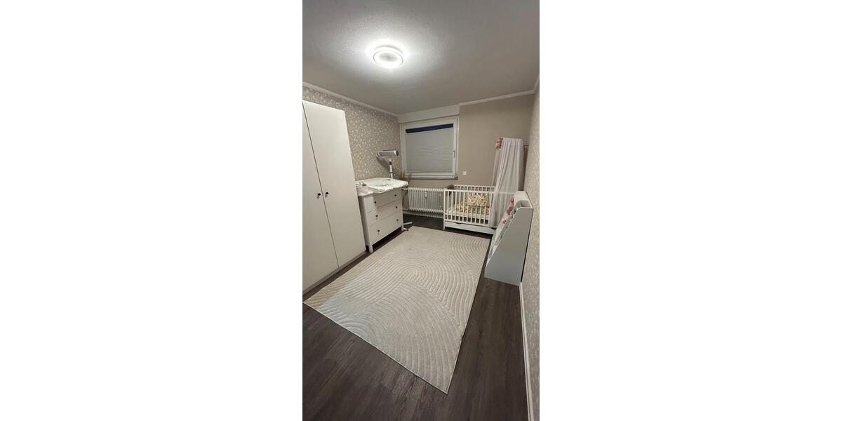 Etagenwohnung Pforzheim Eutingen - 3.5 Zimmer, 87 m&sup2;, 280.000&euro; | Angebot:27607451