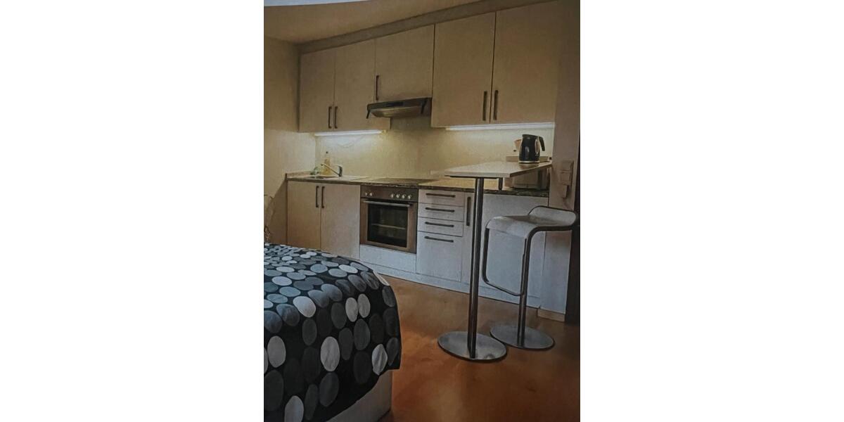 Hochparterre Stuttgart Stuttgart-West - 1 Zimmer, 26 m&sup2;, 920&euro; | Angebot:26238436