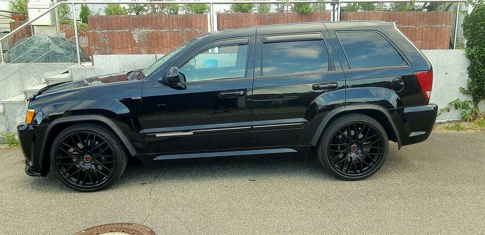Jeep Grand Cherokee 223.000 km 16.100 &euro; Mönsheim 71297