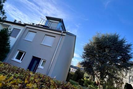 TOP Reihenhaus in Stuttgart Giebel zu vermieten - provisionsfrei 4.5 zimmer