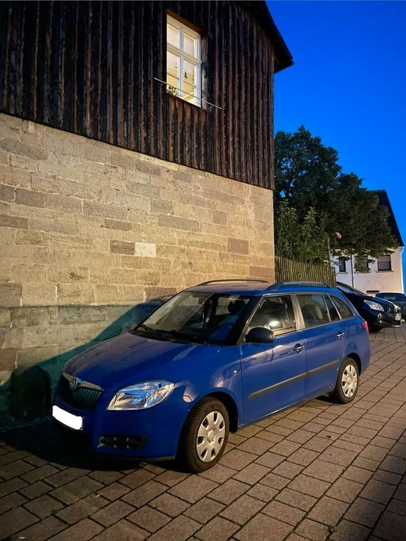 Skoda Fabia 160.000 km 3.800 € Sachsenheim 74343