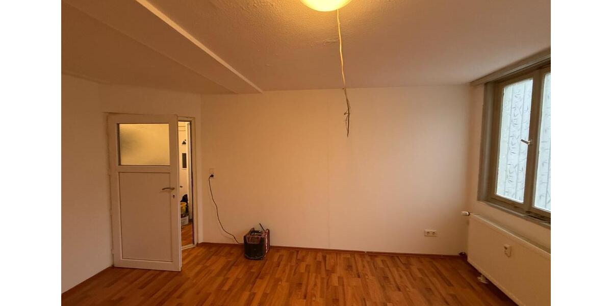 Erdgeschoßwohnung Calw - 2 Zimmer, 69 m&sup2;, 600&euro; | Angebot:24810175