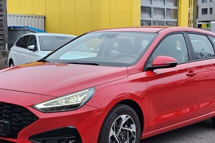 Hyundai i30 13.595 km 18.950 &euro; Leonberg 71229