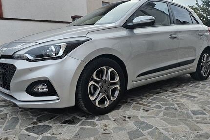 Hyundai i20 22.800 km 14.500 € Filderstadt 70794