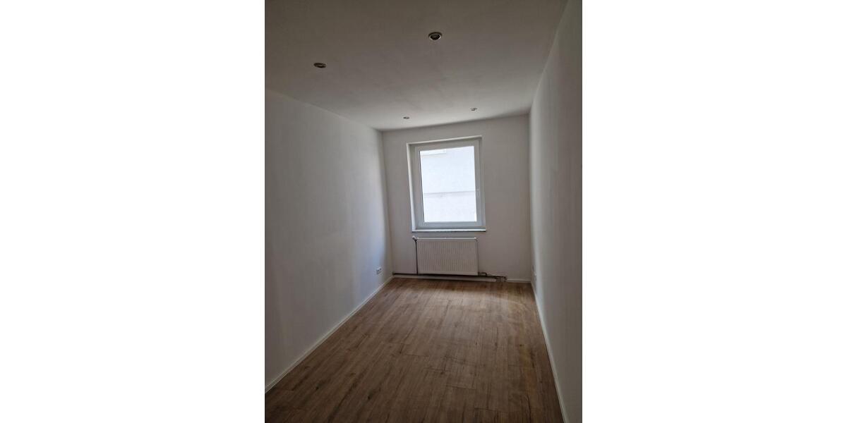 Erdgeschoßwohnung Niefern-Öschelbronn Öschelbronn - 2 Zimmer, 38 m&sup2;, 500&euro; | Angebot:24650558