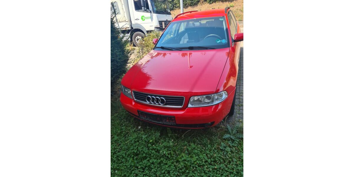 Audi A4 270.000 km 800 &euro; Nebringen 71126