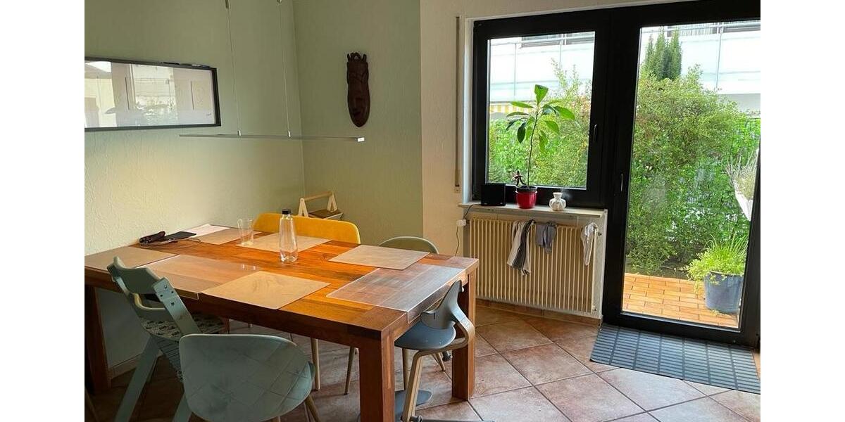 Doppelhaushälfte Gerlingen - 4.5 Zimmer, 160 m&sup2;, 2.250&euro; | Angebot:24708327