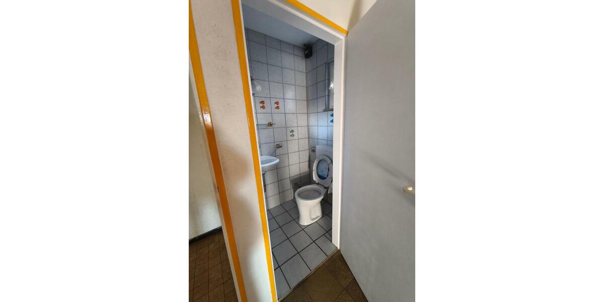 Doppelhaushälfte Ostfildern - 5.5 Zimmer, 135 m&sup2;, 1.800&euro; | Angebot:25643750